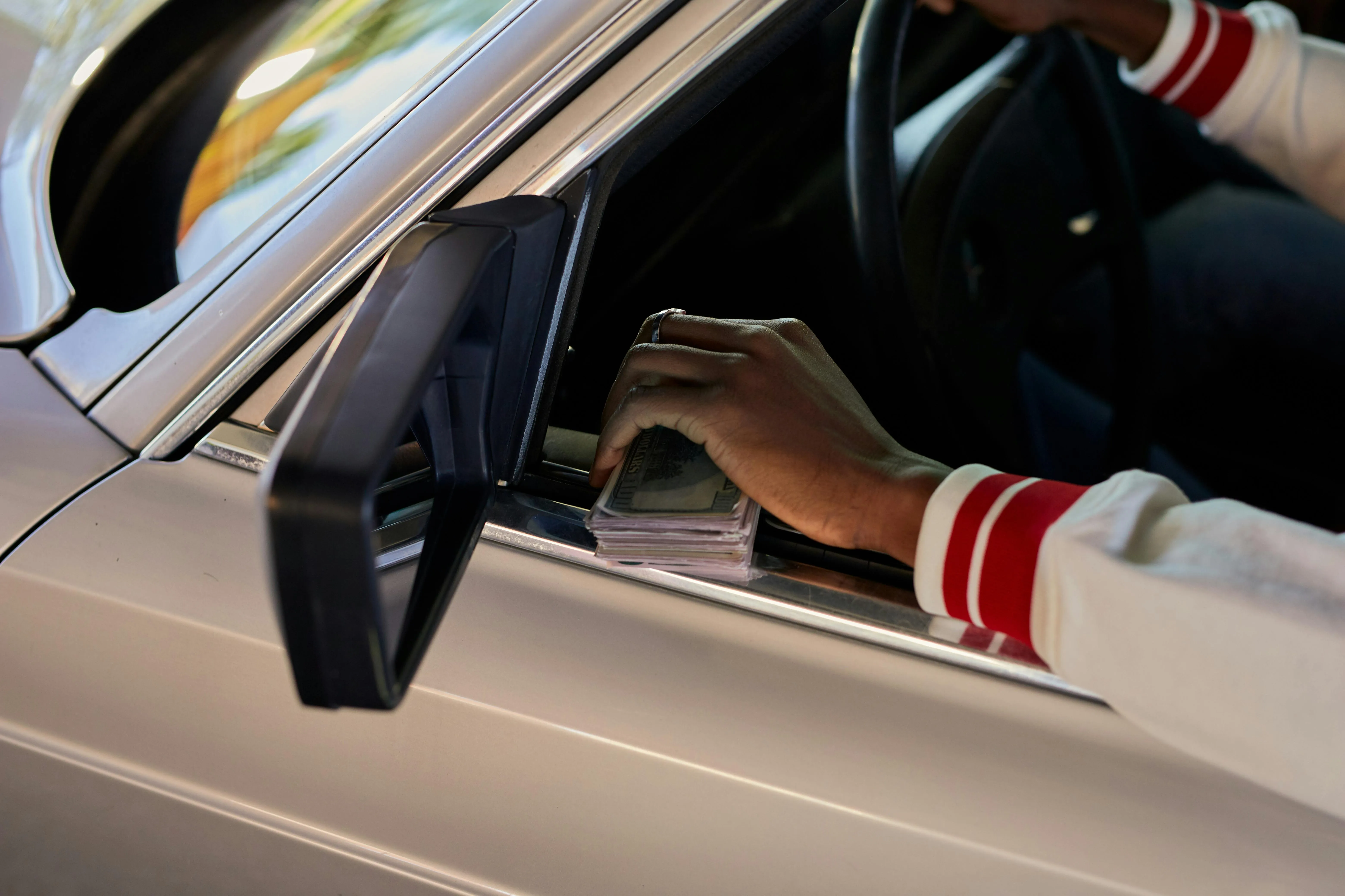 how does equipment financing work