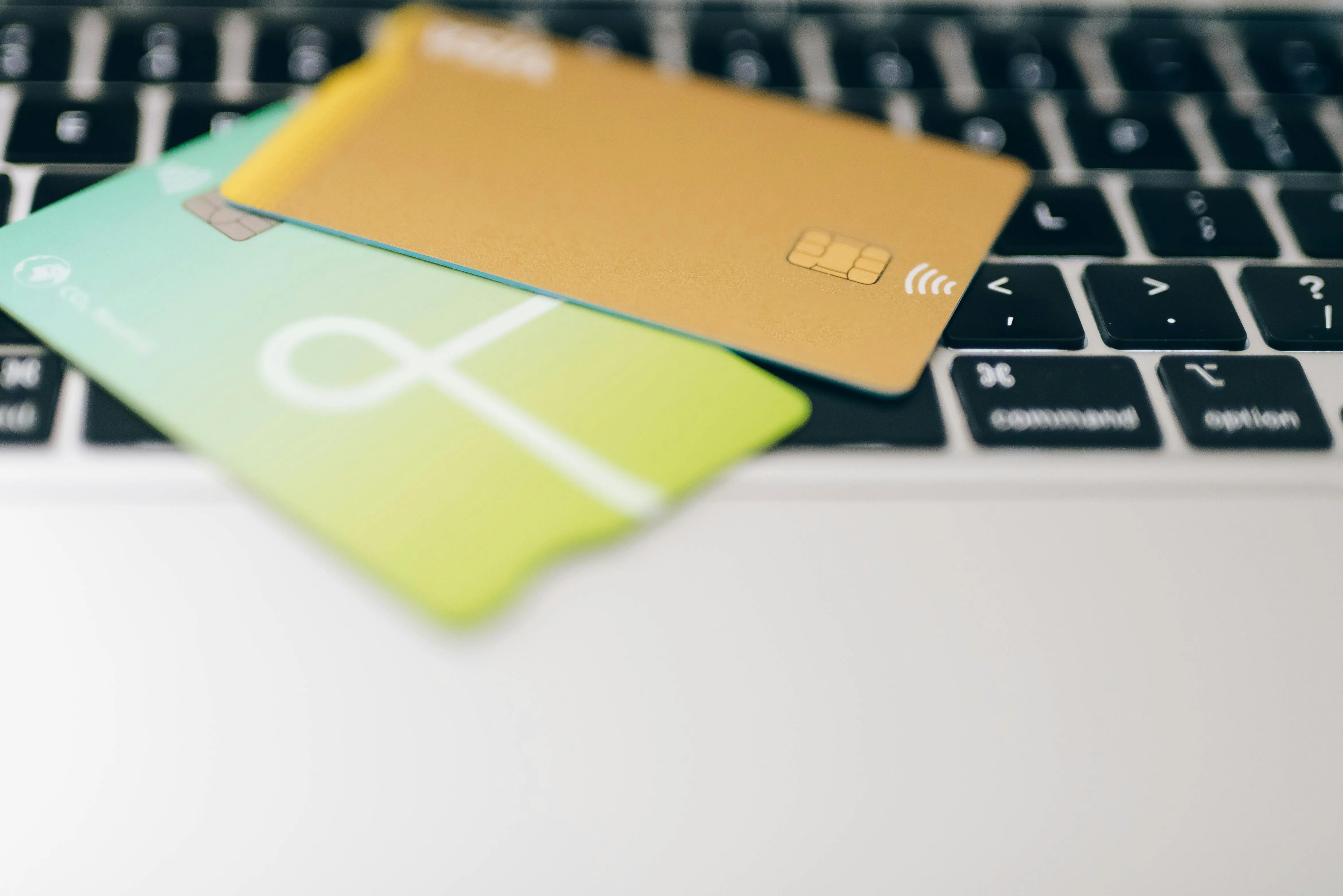how to finance a laptop with no credit