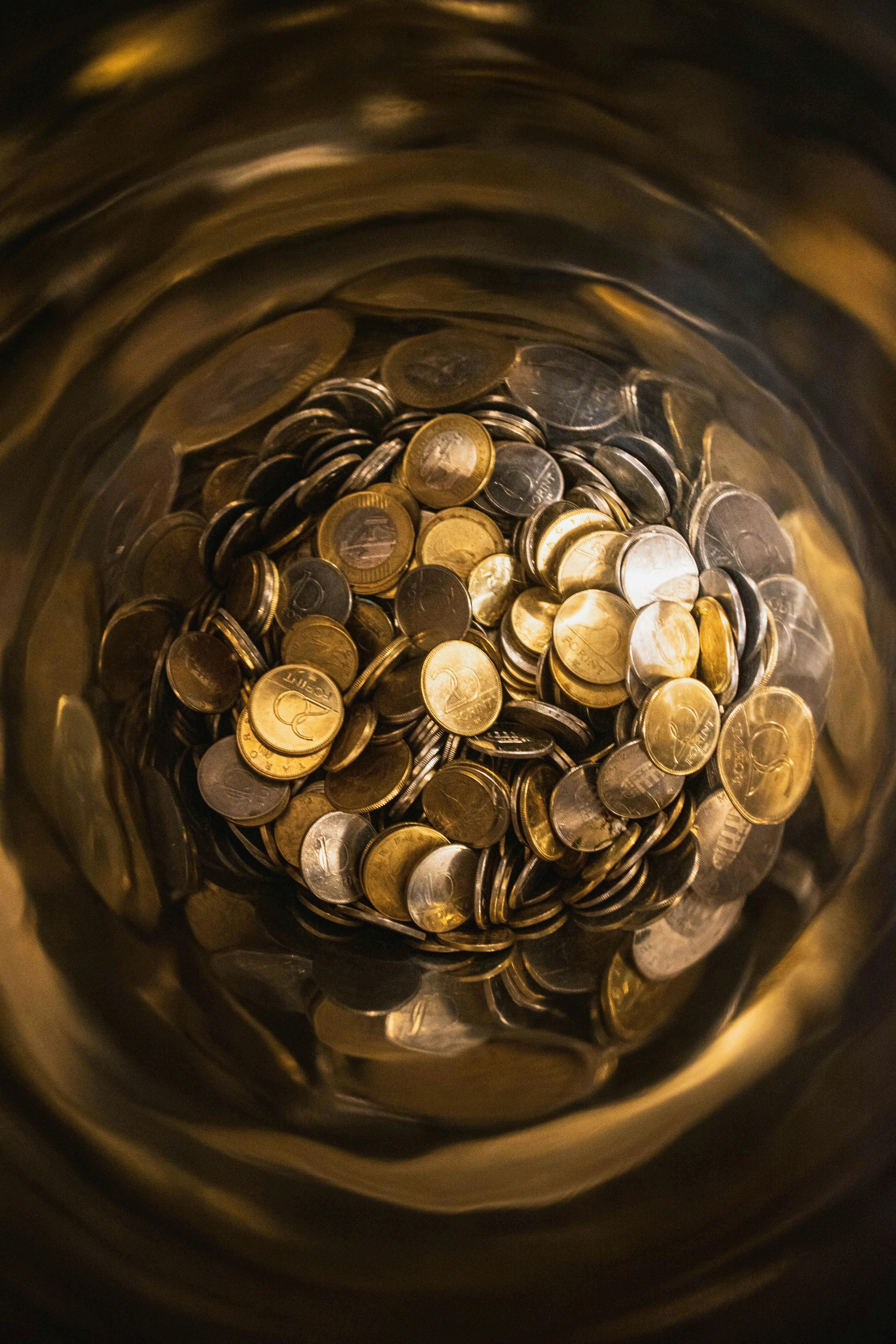 does apple finance