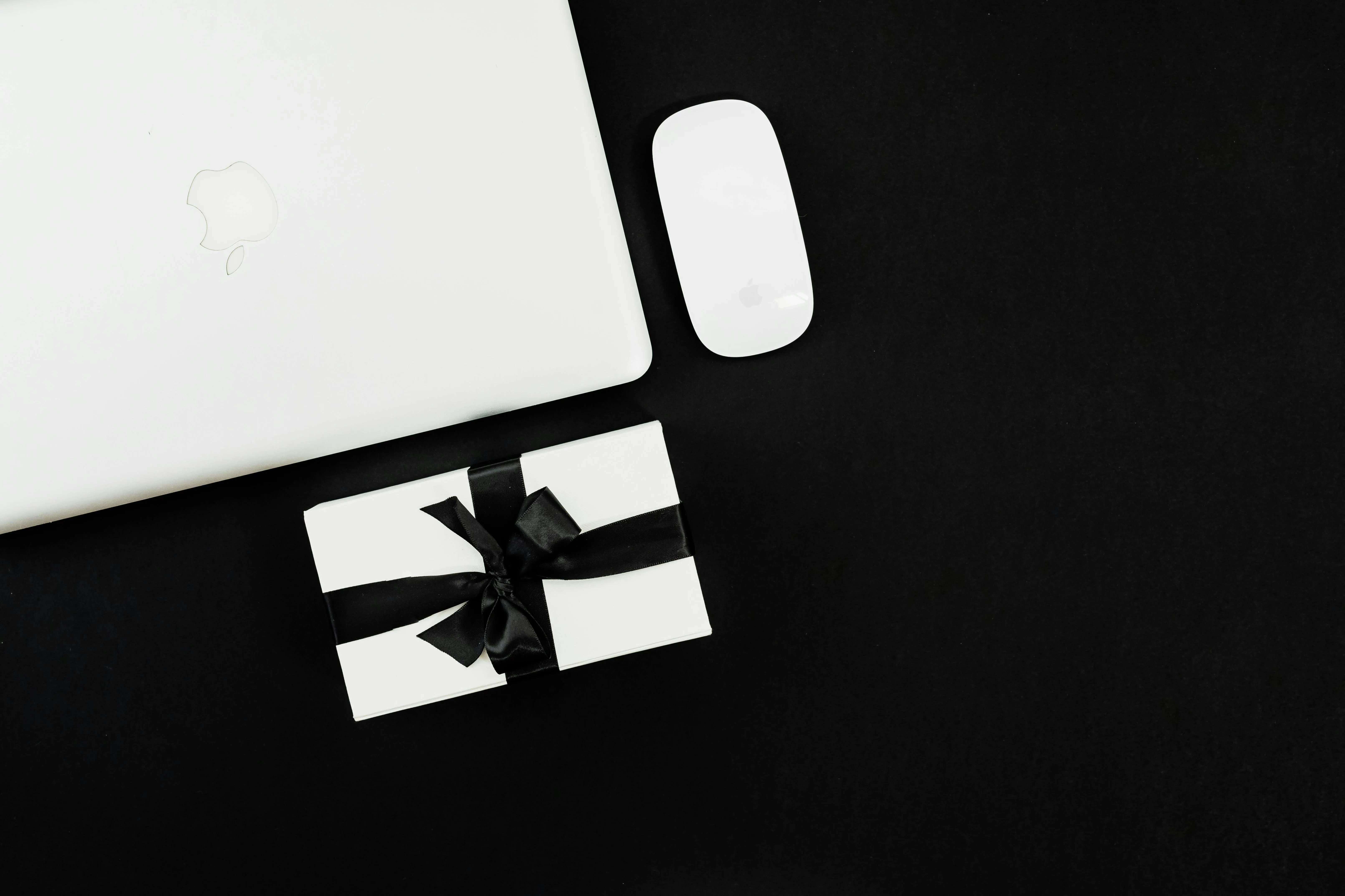 how does prodigy finance work